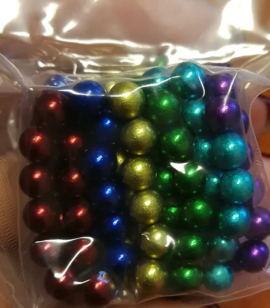 Set di giocattoli magnetici «Kulki magnetyczne»