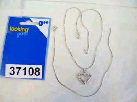 La collana è una collana. (Zeeman.)