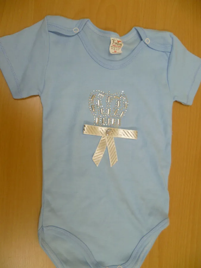 La tuta del bambino (Findik)