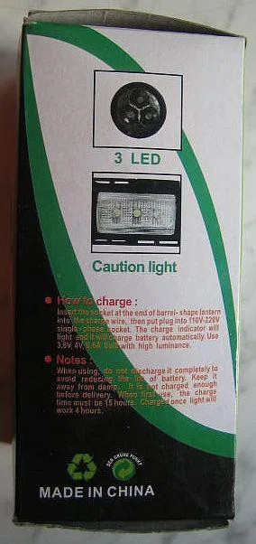Lampada con batteria e caricabatteria incorporato – 3 LED/Luce di protezione — foto 1 dell'alert 0596/09