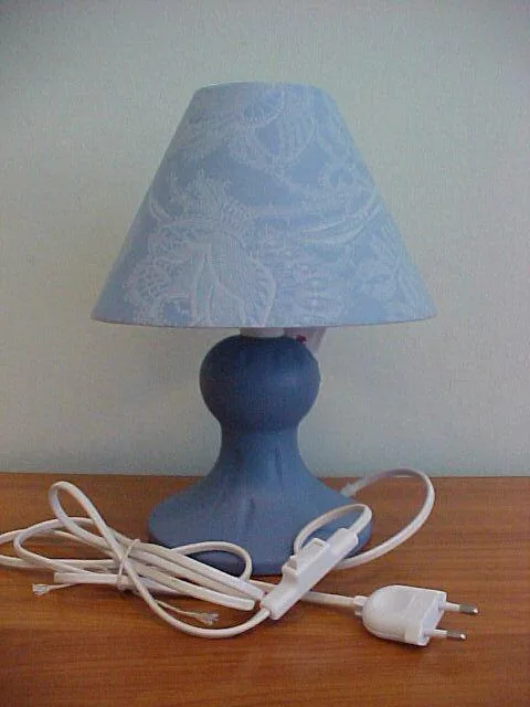 Lampada da scrivania in ceramica. — foto 1 dell'alert 1259/07