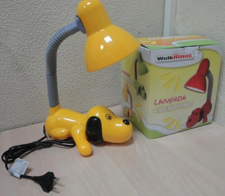 Lampada da tavolo "Lampada Cagnolino" — foto 1 dell'alert 1143/11