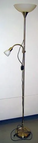 Lampada da terra (apparecchio portatile) — foto 2 dell'alert 0442/07