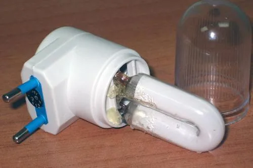 Lampada – Dim Night Lighting — foto 2 dell'alert 0151/07