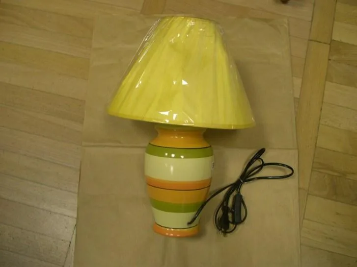 Lampada portatile — foto 2 dell'alert 0938/08