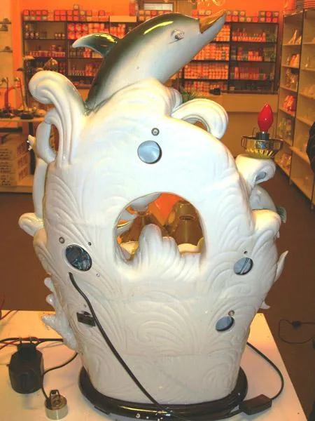 Lampade decorative a forma di delfini — foto 1 dell'alert 0832/08