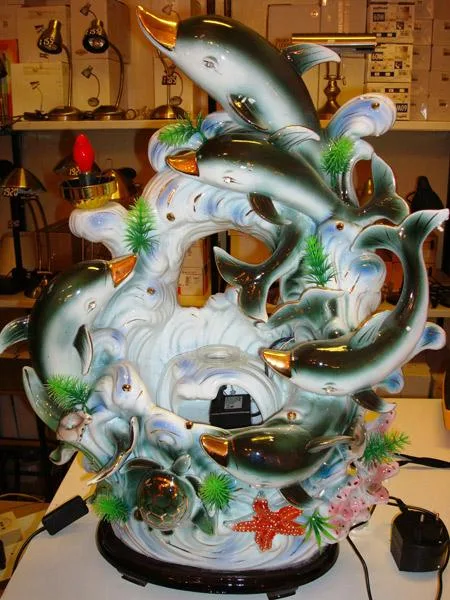 Lampade decorative a forma di delfini — foto 4 dell'alert 0832/08