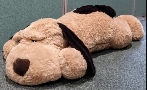Cane giocattolo morbido «Large Plush Toy Dog» (Maogolan)