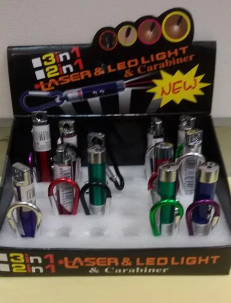 Puntatore laser con luce LED «LASER & LED LIGHT» — foto 1 dell'alert A12/1406/18