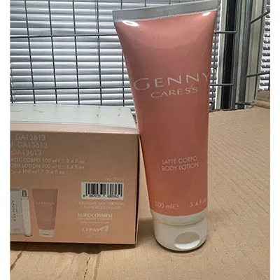 Latte per il corpo «LATTE CORPO BODY LOTION» (Genny Caress)