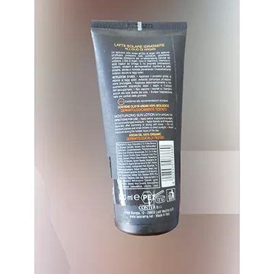 Latte solare «Latte solare idratante all'olio di argan 30 alta protezione» (Leocrema)
