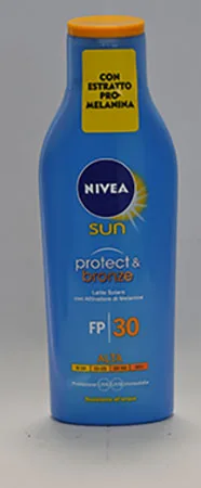 Crema solare «Latte solare sun protect» — foto 3 dell'alert A12/01527/23