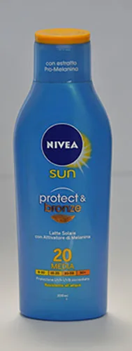 Crema solare «Latte solare sun protect» — foto 5 dell'alert A12/01527/23