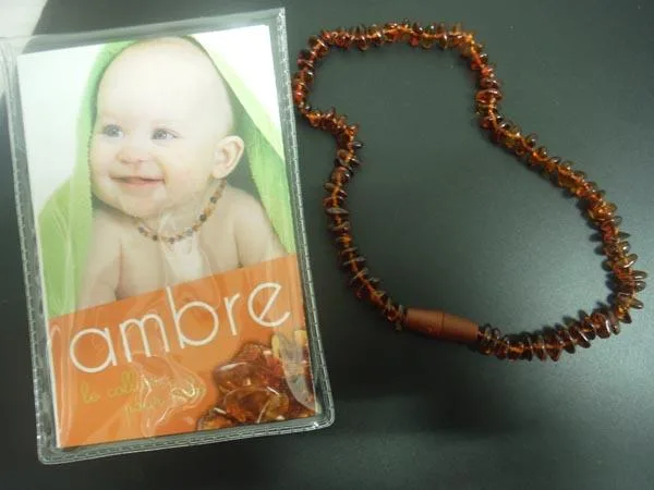 Collana di ambra «Le collier pour bébé ('Babies' amber necklace')» — foto 3 dell'alert A12/0386/16
