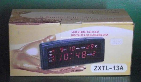 Orologio digitale e calendario «LED Digital Calendar / DIGITÁLIS LED KIJELZŐS» — foto 2 dell'alert A12/0830/17