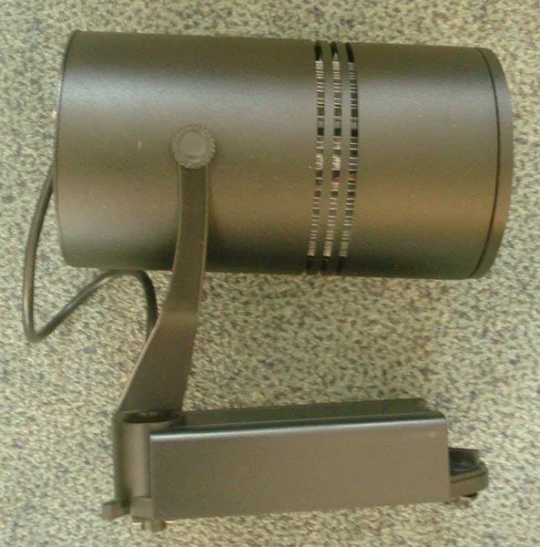 Faretto a LED «LED Down Light / LED Senior Spotlight Series» — foto 1 dell'alert A12/0300/15