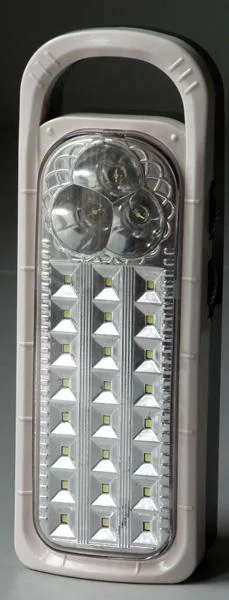 Lampada/torcia portatile LED «LED EMERGENCY LAMP / LED vészhelyzeti lámpa» — foto 3 dell'alert A12/0633/19