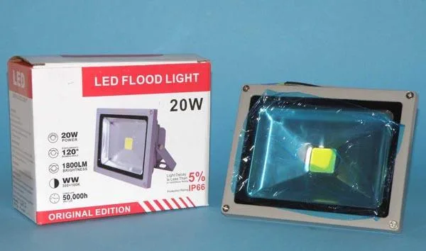 Luce di inondazione «LED FLOOD LIGHT 20W» — foto 1 dell'alert A12/1464/16