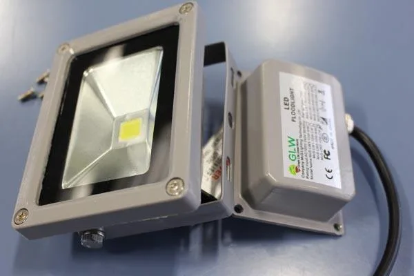 Proiettore a LED «LED Flood Light» — foto 1 dell'alert A12/0585/16