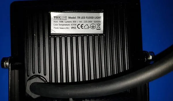 Proiettore a LED «LED FLOOD LIGHT» — foto 2 dell'alert A11/0005/19