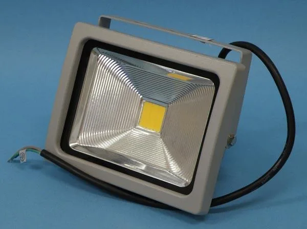 Proiettore «LED FLOODLIGHT NEO CLASSIC SERIES» — foto 2 dell'alert A12/1486/16