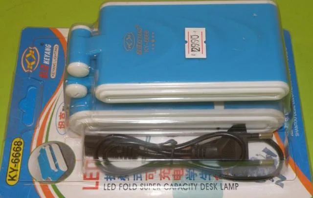 Lampada da tavolo «LED Fold Super Capacity Desk Lamp» — foto 3 dell'alert A12/1661/14