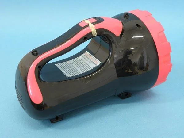 Torcia «LED High Power Strong Light Searchlight» — foto 2 dell'alert A12/0452/16