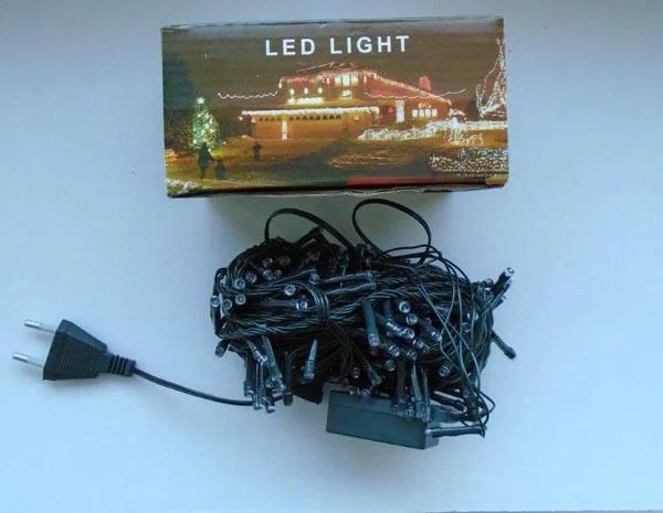 Catena di illuminazione «LED LIGHT» — foto 1 dell'alert A12/0772/18
