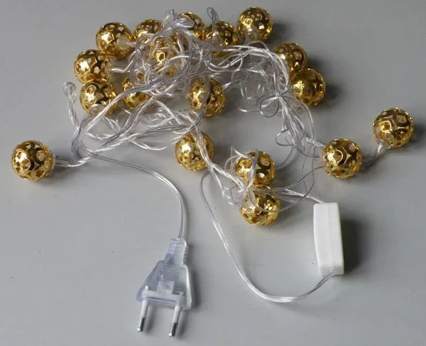 Catena di illuminazione «LED LIGHTS» — foto 3 dell'alert A12/0798/19