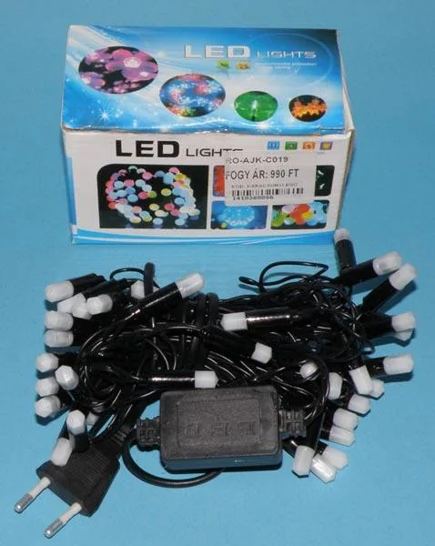 Catena di illuminazione «LED LIGHTS (on the packaging) / KARACSONYI EGO (on a label)» — foto 1 dell'alert A12/1685/15