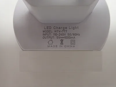 Lampada notturna a LED «LED night-lamp with day-night sensor» — foto 1 dell'alert A12/00423/22