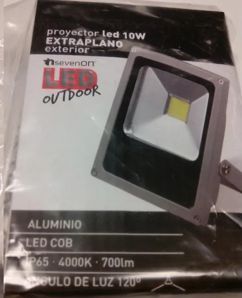 Proiettore a LED «LED Outdoor - proyector led 10W» — foto 1 dell'alert A12/0810/17