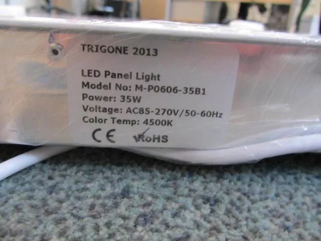 Lampada a LED «LED Panel Light» (TRIGONE 2013)