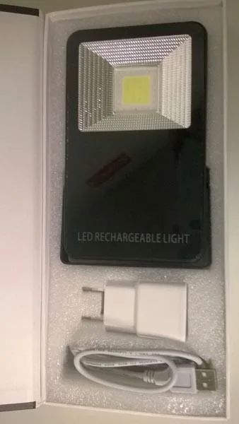 Proiettore a LED «LED Rechargeable Light» — foto 1 dell'alert A12/1603/17