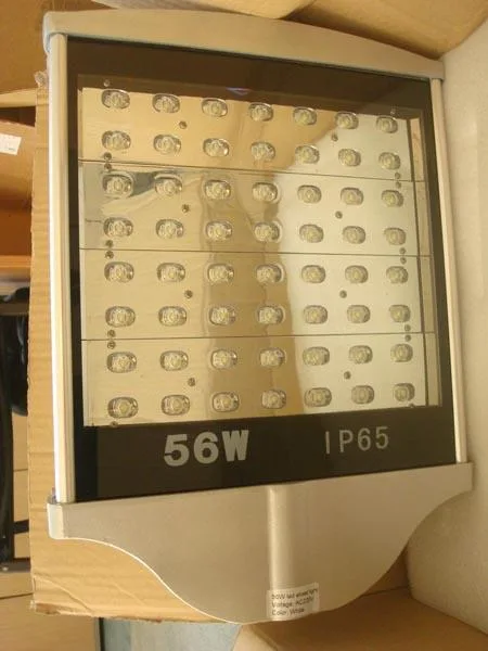 Luce del LED «LED Street Light» — foto 2 dell'alert A12/0299/15