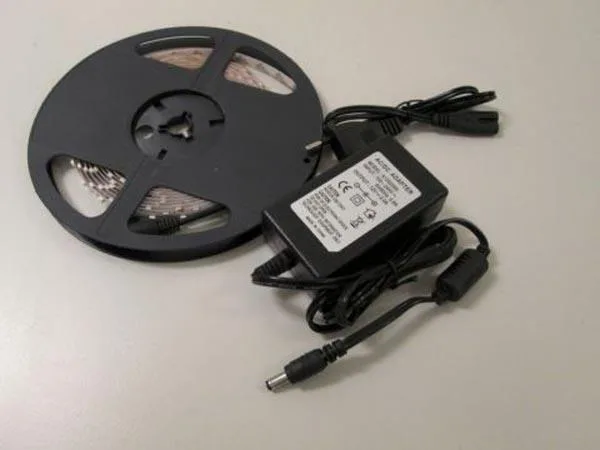 Luce del LED «LED Stripe, LED Downlight» — foto 3 dell'alert A12/1023/15