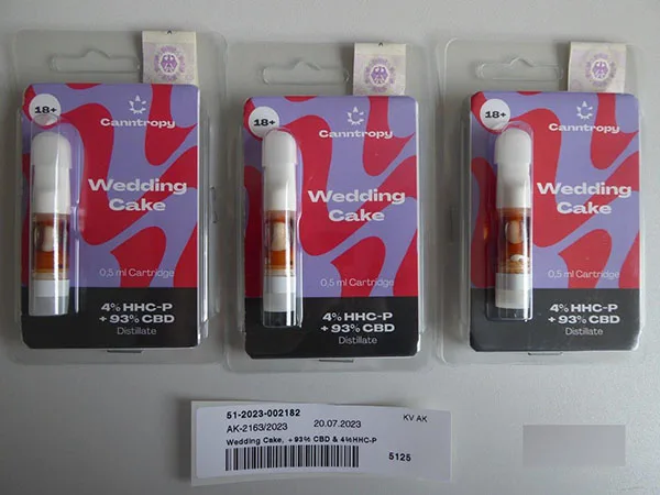Cartuccia di sigaretta elettronica «Lemon Skunk / Wedding Cake / Spirit of the Woods» — foto 3 dell'alert A12/02717/23