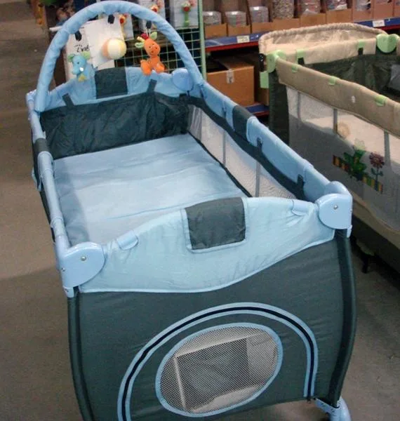 Lettino pieghevole con cambio unità (BabyOno)