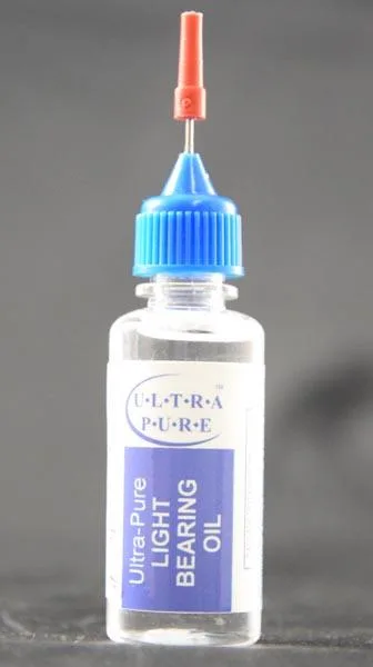 Olio valvolare per strumenti musicali «Light Bearing Oil» — foto 1 dell'alert A11/0078/16