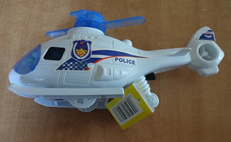 Elicottero giocattolo con caramelle «Light Fly Police» — foto 2 dell'alert A12/01878/20