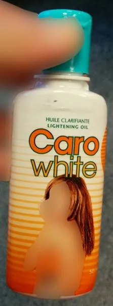 Prodotto schiarimento della pelle «Lightening oil» (Caro White)