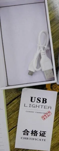 Più leggero «LIGHTER, USB, CLASSIC FASHIONABLE, SERTIFICATE» — foto 3 dell'alert A12/0721/19
