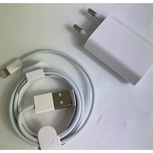 Cavo di ricarica «Lightning cable iPhone» — foto 1 dell'alert INFO/00060/24
