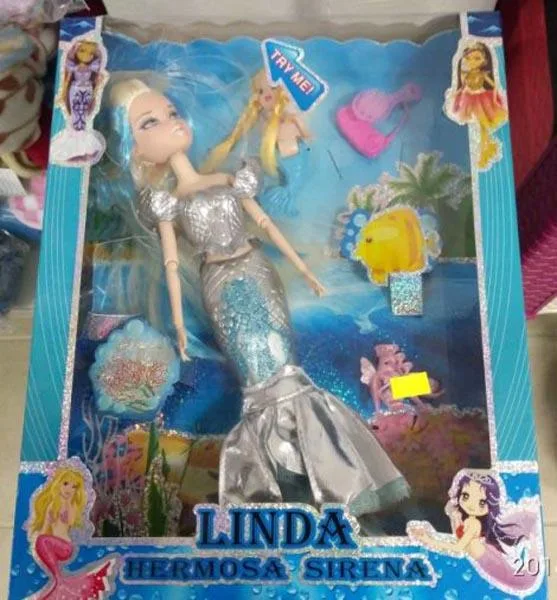 Bambola di plastica «LINDA HERMOSA SIRENA» (Unknown)
