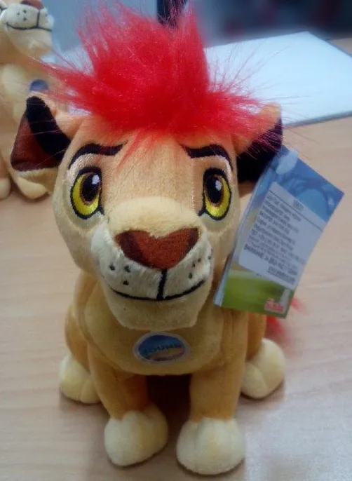 Giocattolo morbido riempito «lion king soft filled toy» — foto 3 dell'alert A12/00268/20