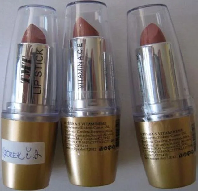 Rossetto & #13; & #13; «Lip Stick With Vitamin A.C.E» — foto 1 dell'alert A12/0097/13