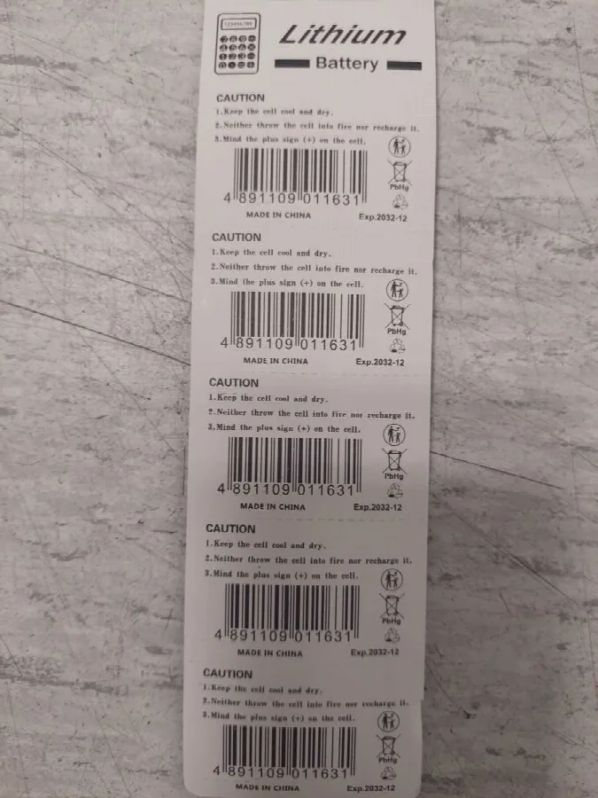 Batterie a bottone «Lithium Battery» — foto 2 dell'alert SR/02389/26