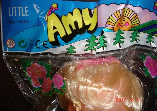 Bambola di plastica & #13; & #13; «LITTLE Amy» — foto 2 dell'alert A12/1186/12