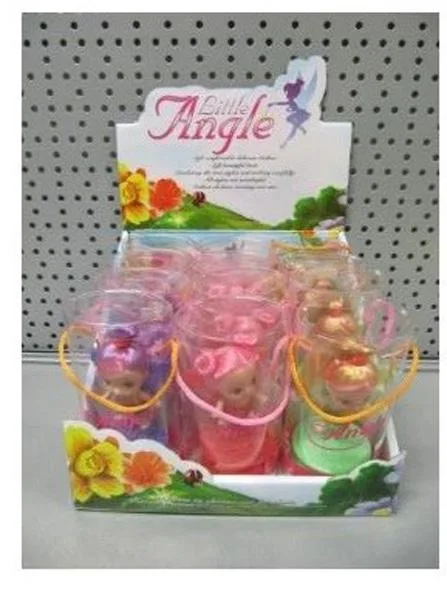 Bambola di plastica «Little Angle» (Unknown)