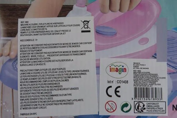 Set per cucire e stirare giocattolo «Little Master - Mini Home Appliance Series» — foto 2 dell'alert A12/0370/16
